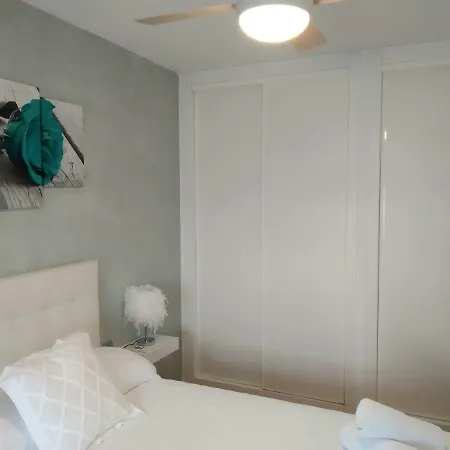Apartment Apartament Charles White&sweet - Ozonization Included - Ozonizacion Incluida